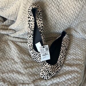 Zara leopard flats